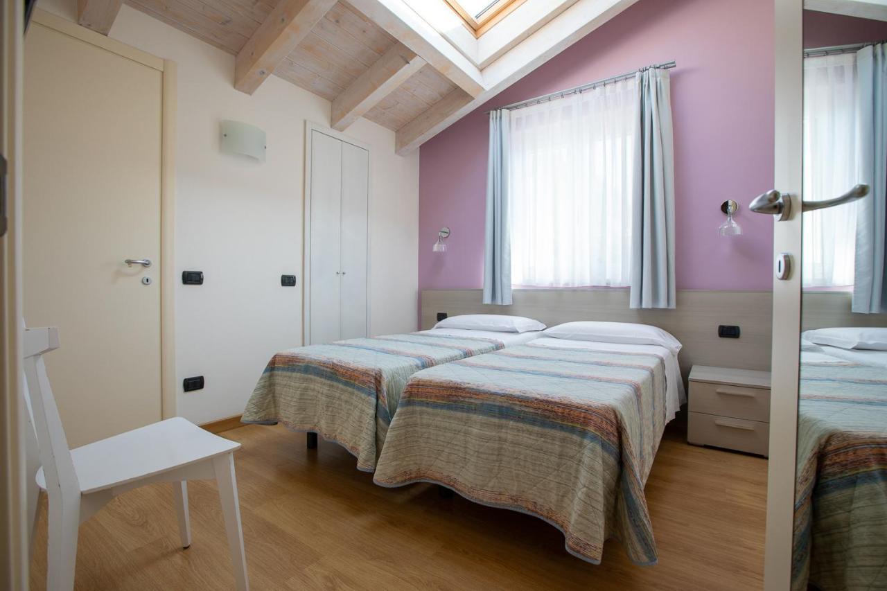 Residence Cafelicita - Promotion - Apartments Lake View - Infinity Pool - Jacuzzi Gravedona Bagian luar foto
